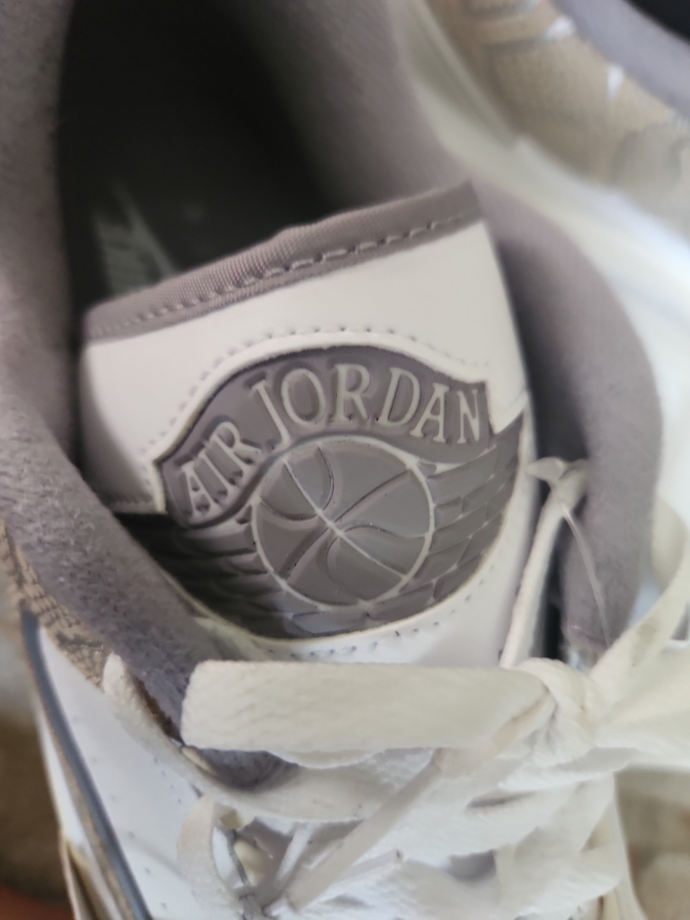 Size 14 - Air Jordan 2 Retro Low Python With Box - Picture 7 of 11